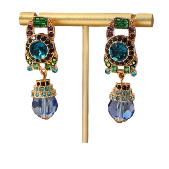 18k Gold Plated Court Style Design Inlaid Imitation Jade Earrings - Picture 1 of 3